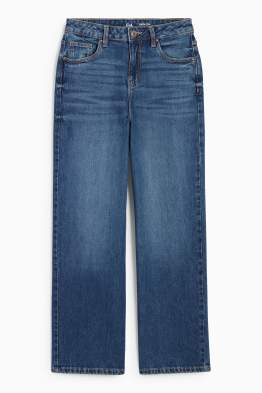 Wide leg jeans