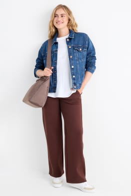 Pantaloni de trening