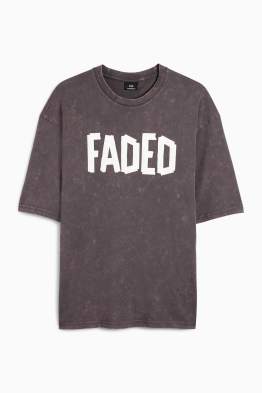 Tricou - supradimensionat - cu model