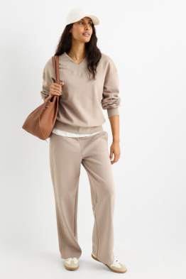 Pantaloni de trening