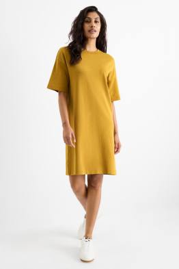 Rochie-tricou