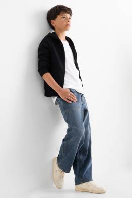 Skater jeans