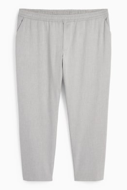 Chino - tapered fit