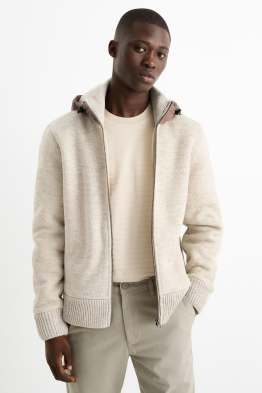 Cardigan tricotat cu glugă