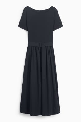 Rochie fit & flare cu curea