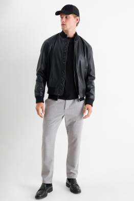 Chino - tapered fit - în carouri
