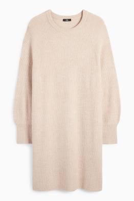 Rochie tricotată - reiată