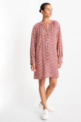 Rochie în A - cu model