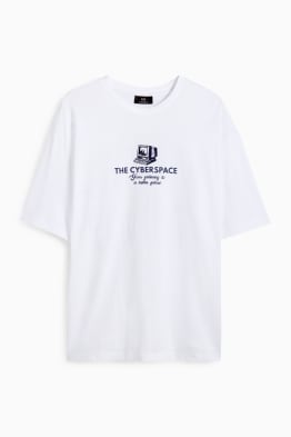 Tricou - supradimensionat