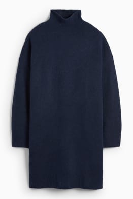 Rochie din tricot