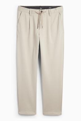 Chino - tapered fit