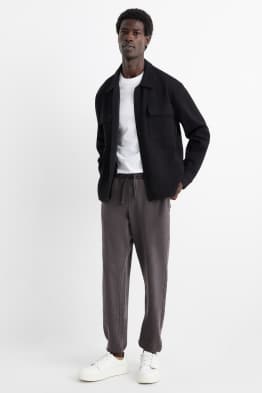 Pantaloni de trening