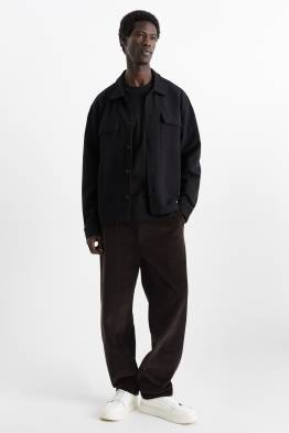 Chino din catifea reiată - relaxed fit