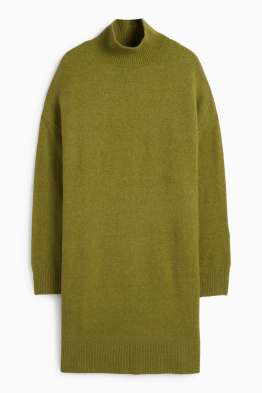 Rochie din tricot