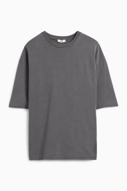 T-shirt - oversized