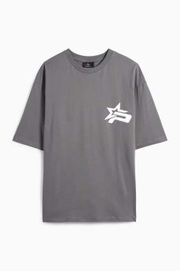 Tricou - supradimensionat