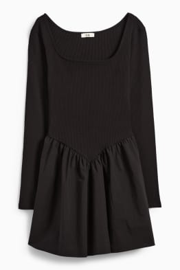 Rochie în A