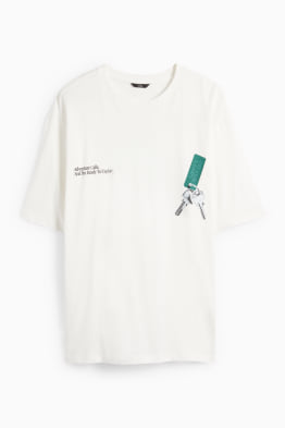 Tricou - supradimensionat