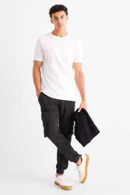 Pantaloni de trening - model cargo
