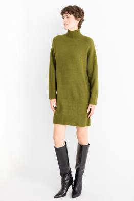Rochie din tricot