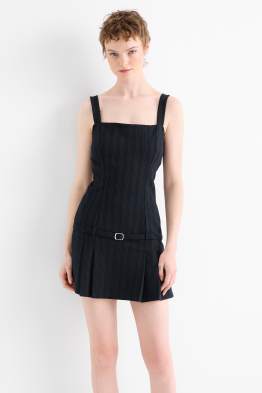 Rochie în A - dungi fine