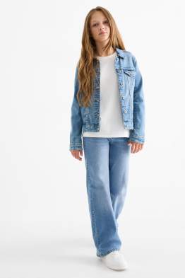 Wide leg jeans