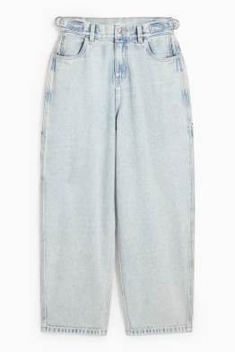 Balloon jeans