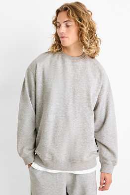 Oversized sweatshirt