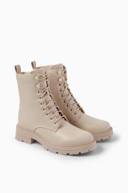 Kotníkové boty - imitace kůže