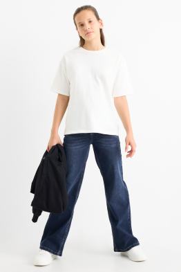 Wide leg jeans