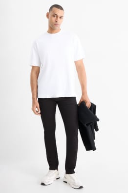 Slim tapered jeans