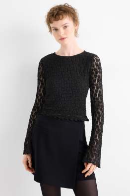 Maglia a maniche lunghe in pizzo dal taglio corto - slim fit