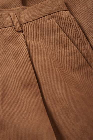 Bărbați - Pantaloni modulari - slim fit - structurați - maro