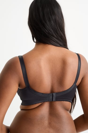 Femei - Sutien minimizer fără armătură - aspect lucios - negru