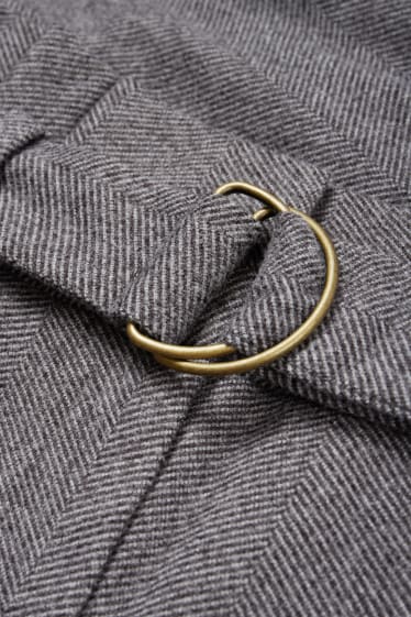 Femei - Pantaloni office cu curea - talie medie - straight fit - gri