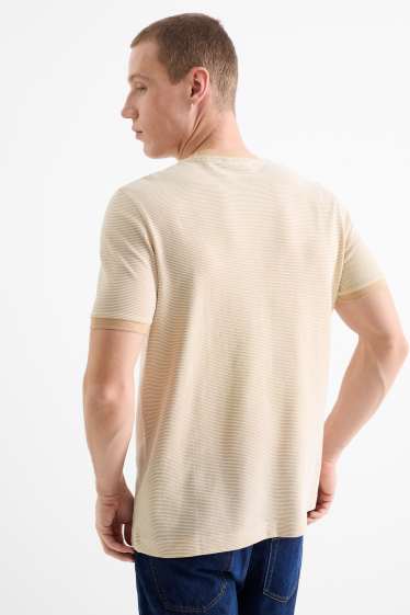 Bărbați - Tricou - regular fit - structurat - bej