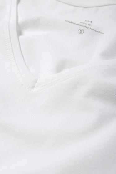 Femei - Tricou cu decolteu în V - slim fit - alb