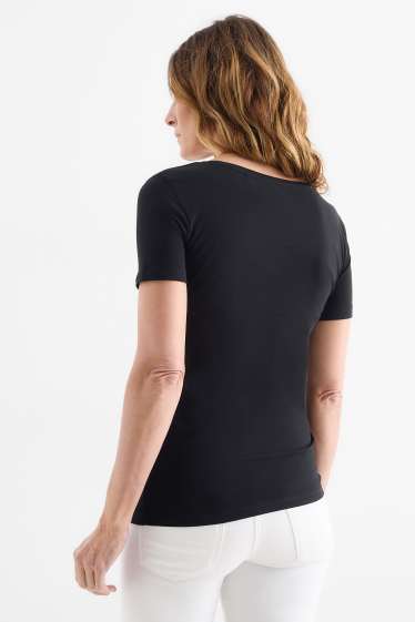Femei - Tricou cu decolteu în V - slim fit - negru