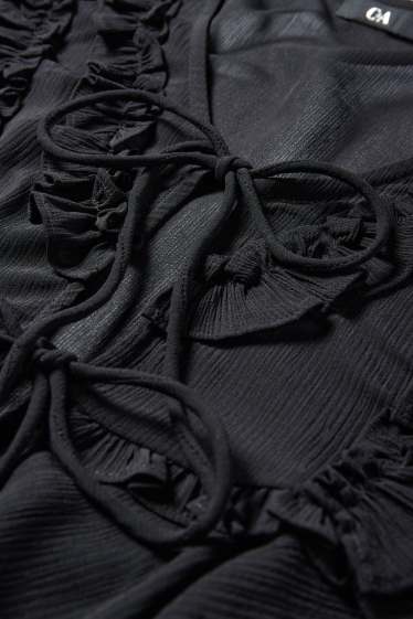 Femei - Bluză crop din șifon - negru