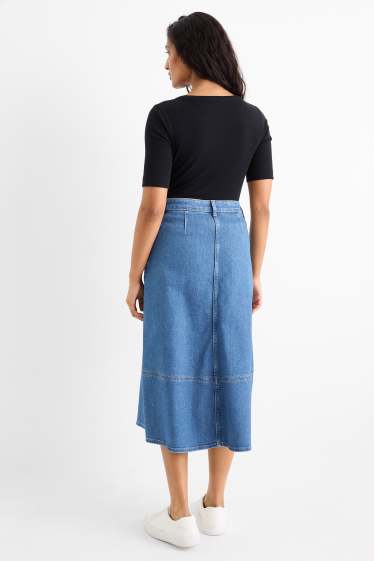 Femei - Fustă de blugi - denim-albastru deschis