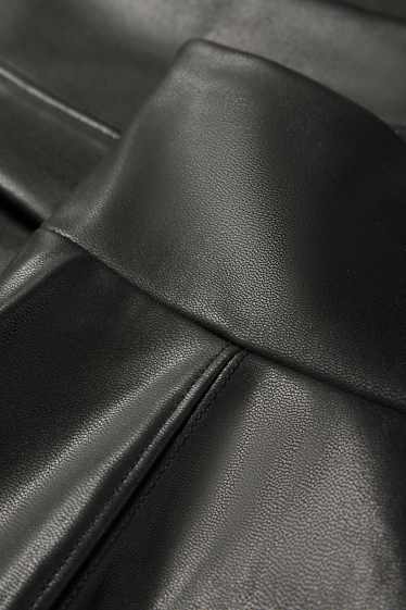 Women - Leggings - faux leather - black