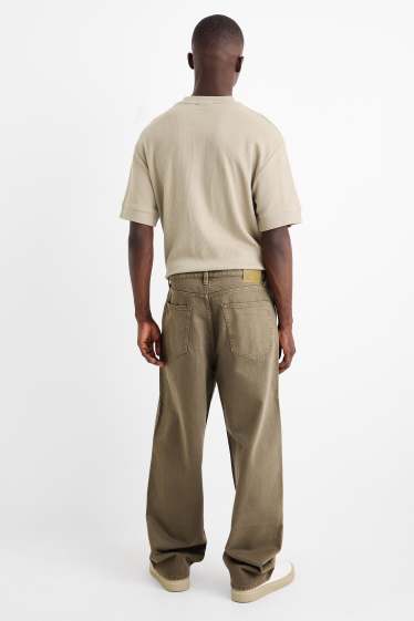 Bărbați - Baggy jeans - kaki