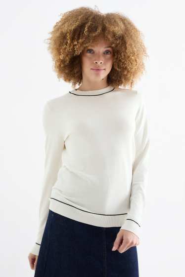 Femei - Pulover din tricot fin - alb