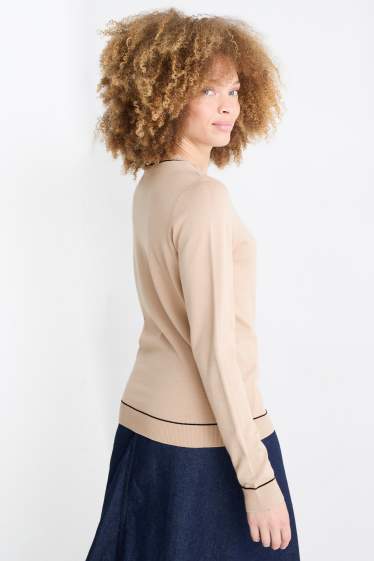 Femei - Pulover din tricot fin - bej