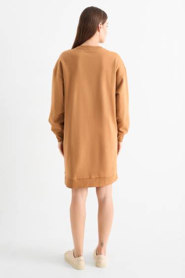 Femei - Rochie din molton - maro