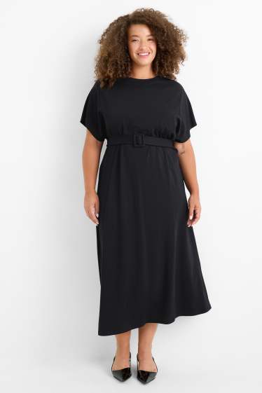 Femei - Rochie-tricou cu curea - negru