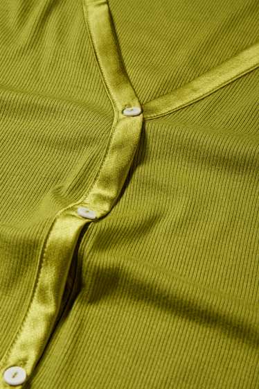 Femei - Cardigan tricotat - verde