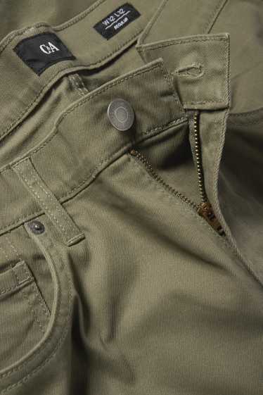 Bărbați - Pantaloni - regular fit - kaki