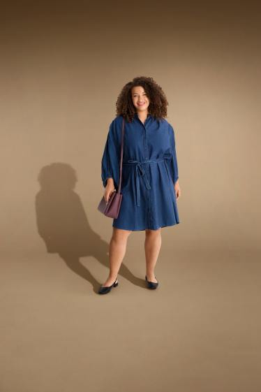 Femei - Rochie tip bluză din denim - denim-albastru