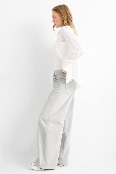 Femei - Wide leg jeans - talie joasă - denim-gri deschis